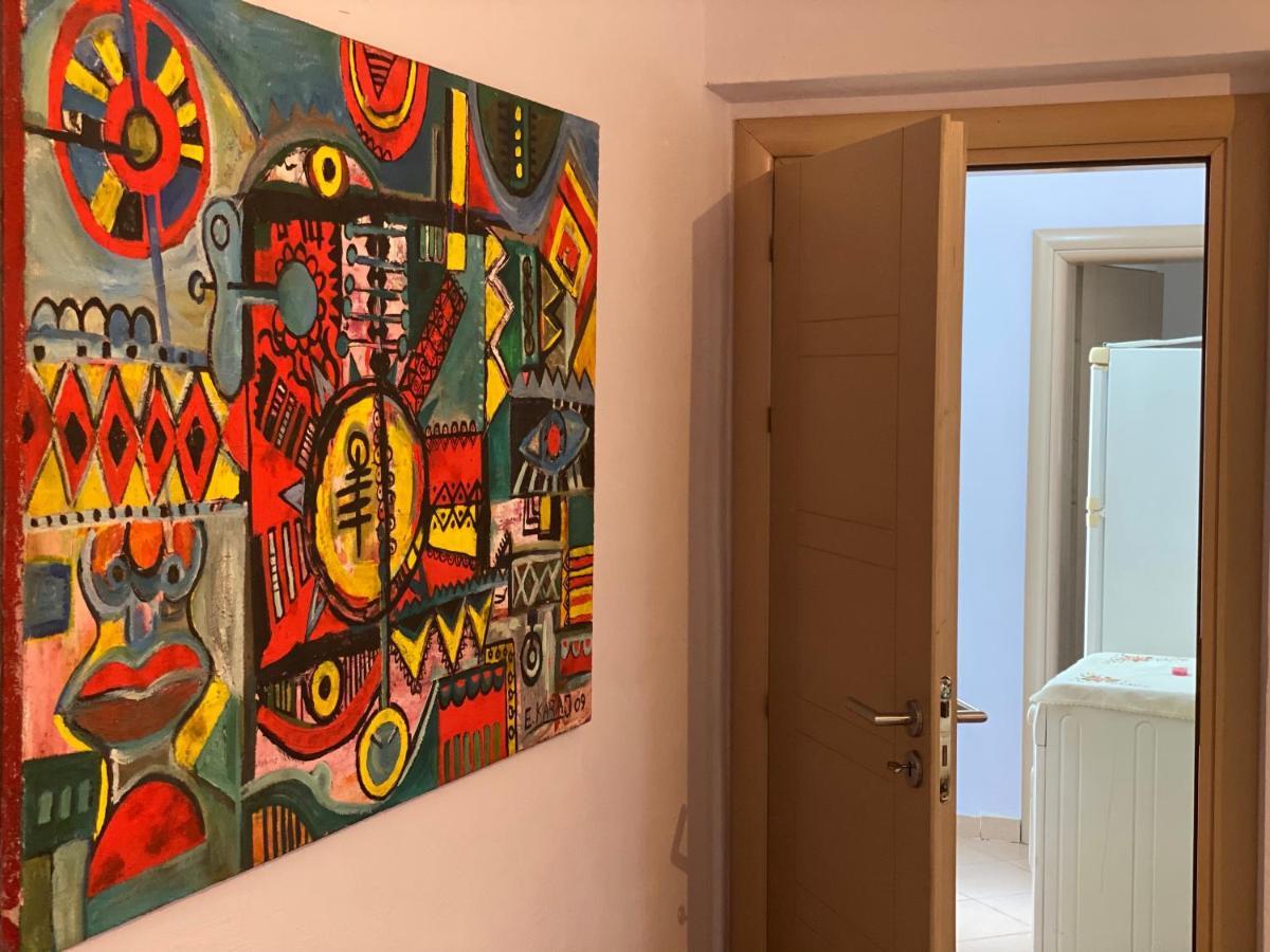 88 Apartment Himare Luaran gambar