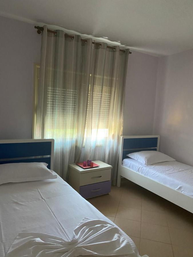 88 Apartment Himare Luaran gambar