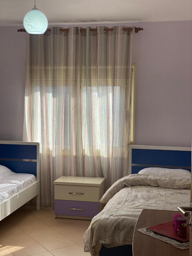 88 Apartment Himare Luaran gambar