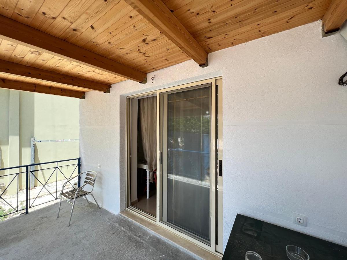 88 Apartment Himare Luaran gambar